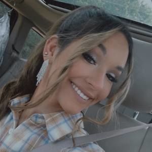 Meet your Posher, Sarah ross